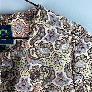 C. Wonder Floral Jacquard Snap Front Jacket Size 14